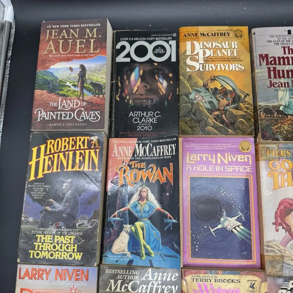 Lot Of 21 Vintage Sci-fi & Fantasy Books Dune Space Odyssey McCaffrey & More